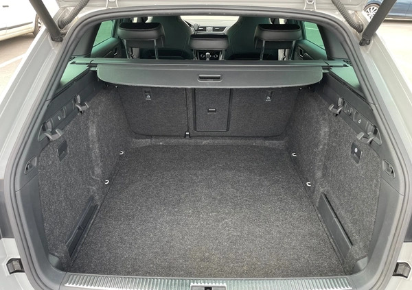 Skoda Superb cena 172500 przebieg: 23900, rok produkcji 2021 z Warszawa małe 137